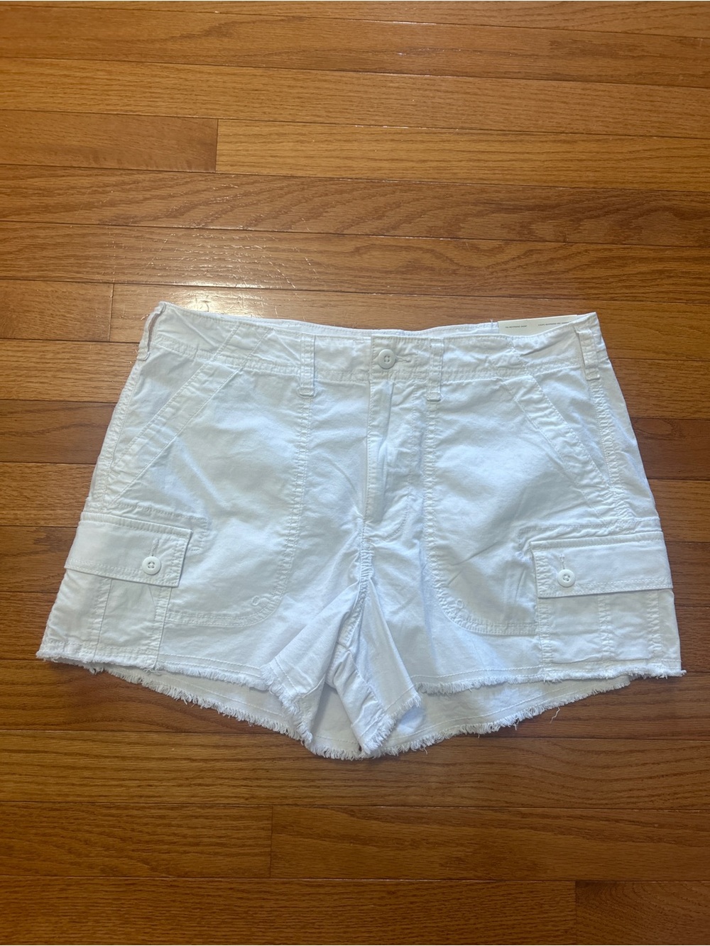 American Eagle 90's Boyfriend Shorts Size 8 White High Rise Stretch Cargo NWT